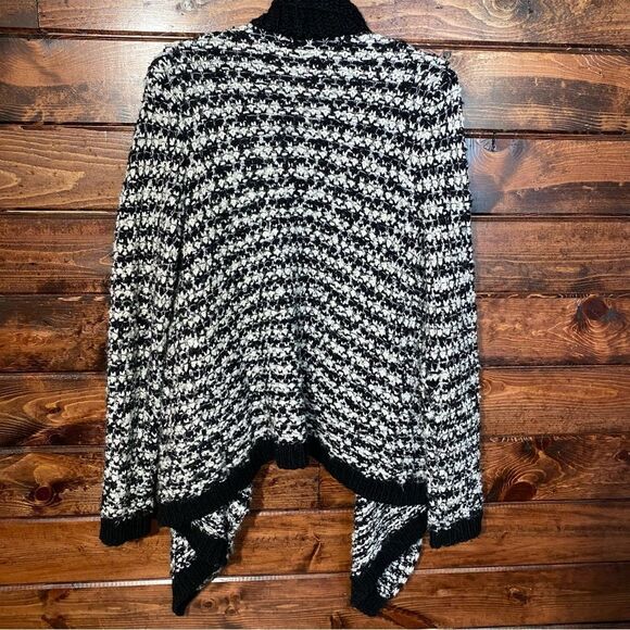 Loft Bouchle Knit Black and White Open Front Waterfall Wool BlendCardigan Size M - Picture 14 of 15